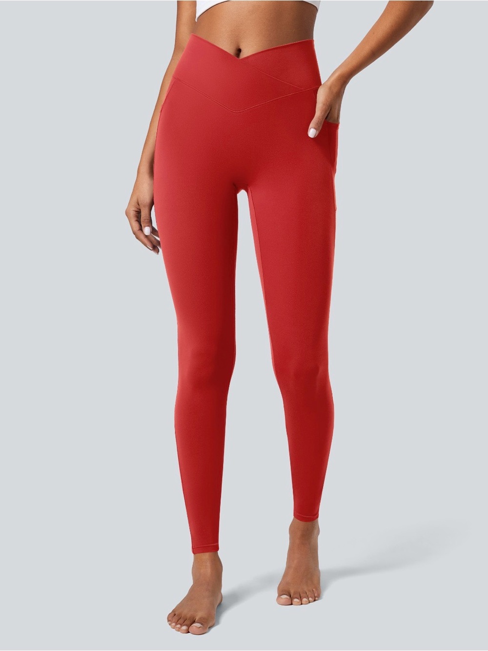 NEW! Halara SoftlyZero Crossover Leggings in Valiant Poppy Size S